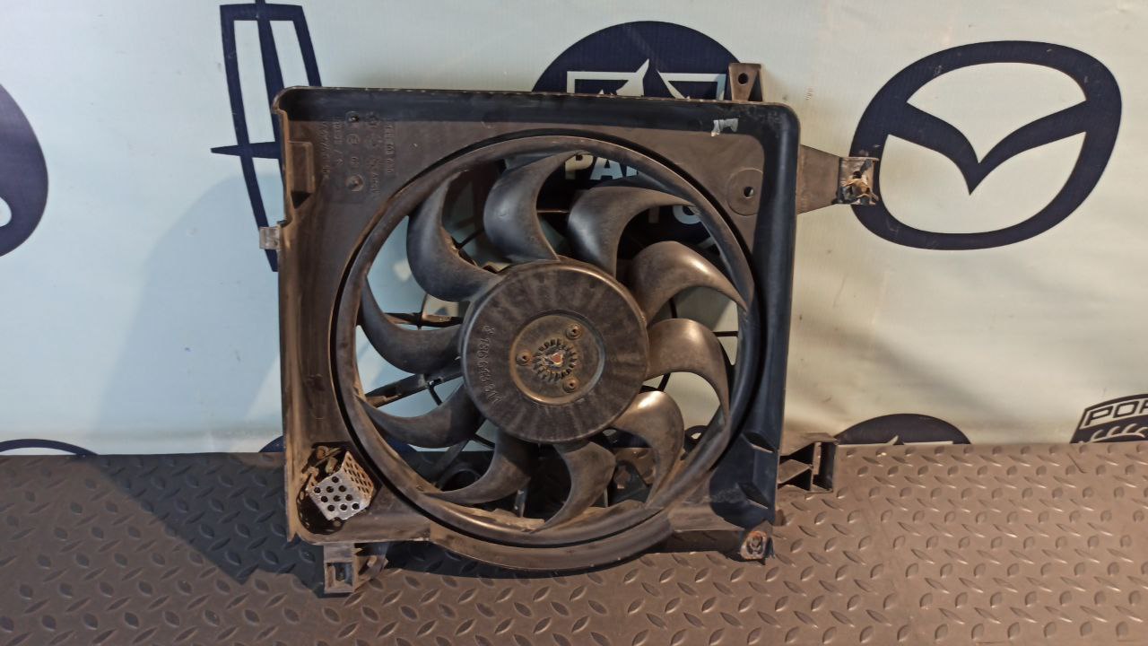 Вентилятор радиатора Opel Zafira/B 2005-2014