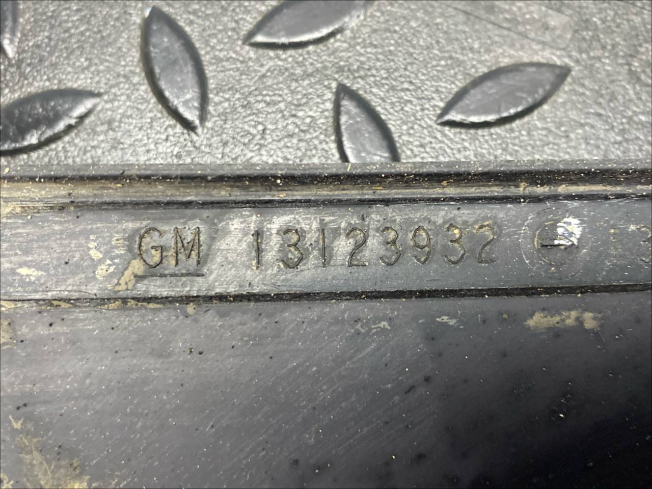 Стекло кузовное глухое заднее правое Opel Zafira/B 2005-2014 — изображение 6