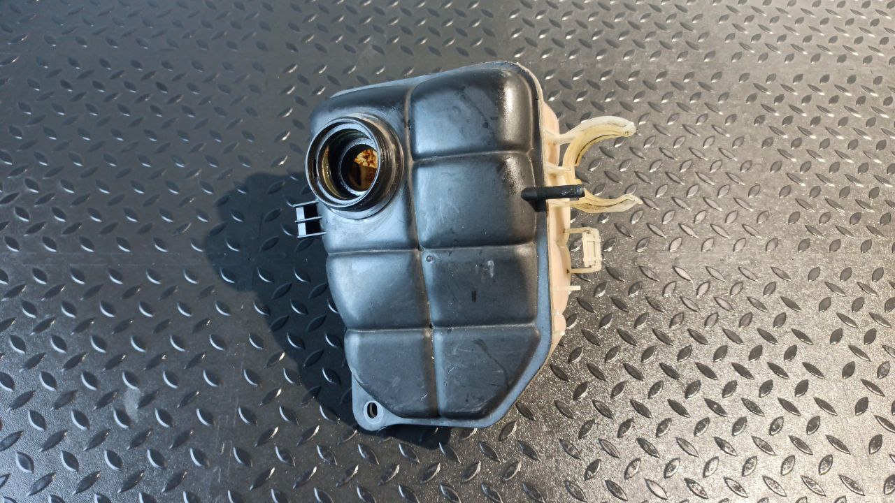 Бачок расширительный Mercedes C/W203 2000-2008