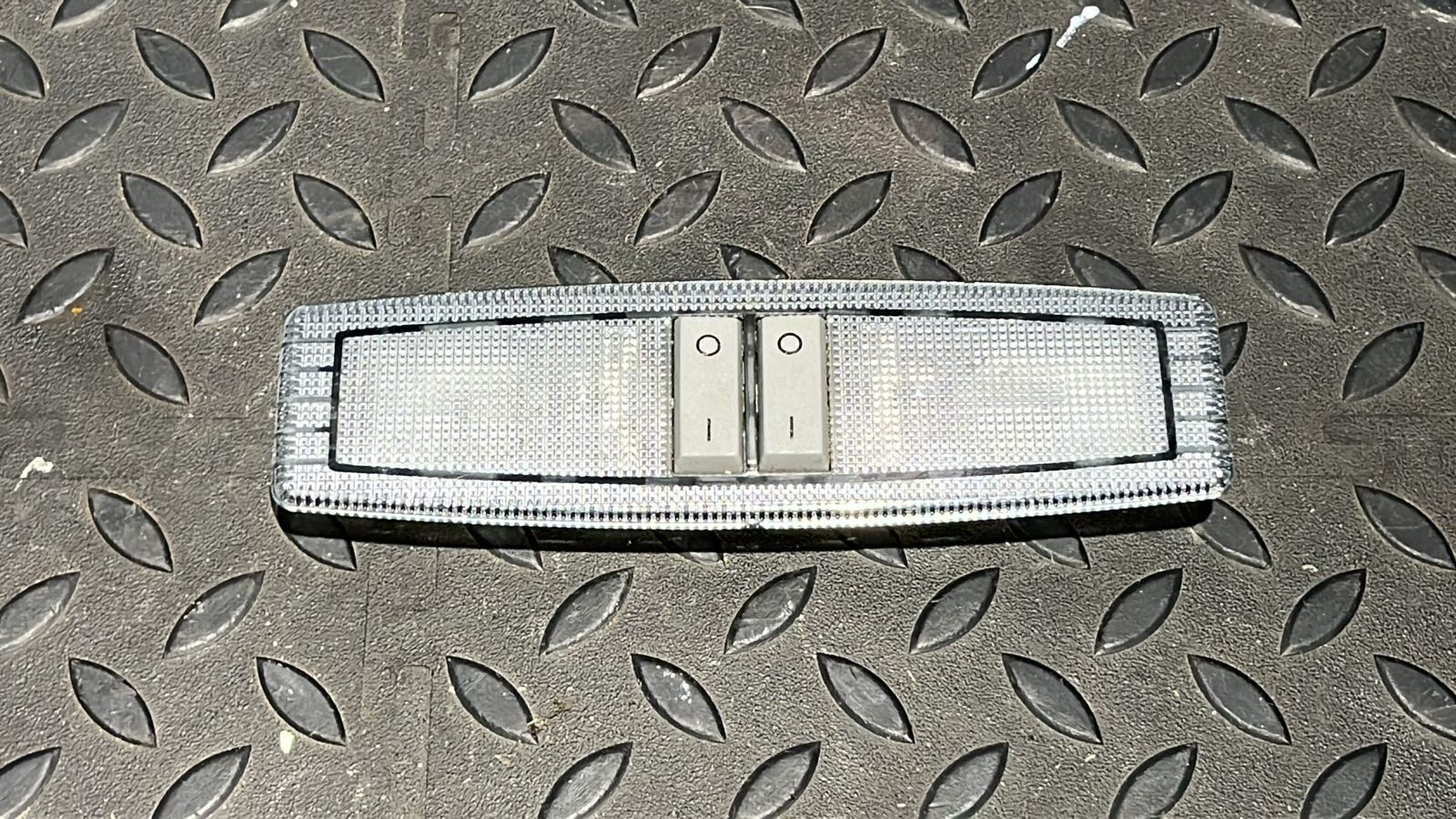 Плафон салонный Opel Zafira/B 2005-2014