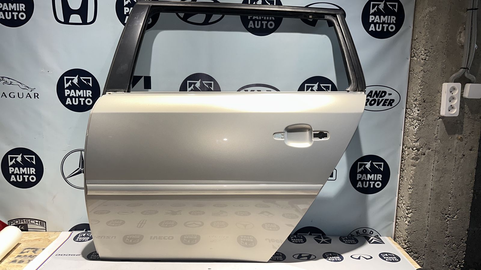 Дверь задняя левая Opel Vectra/C 2002-2008