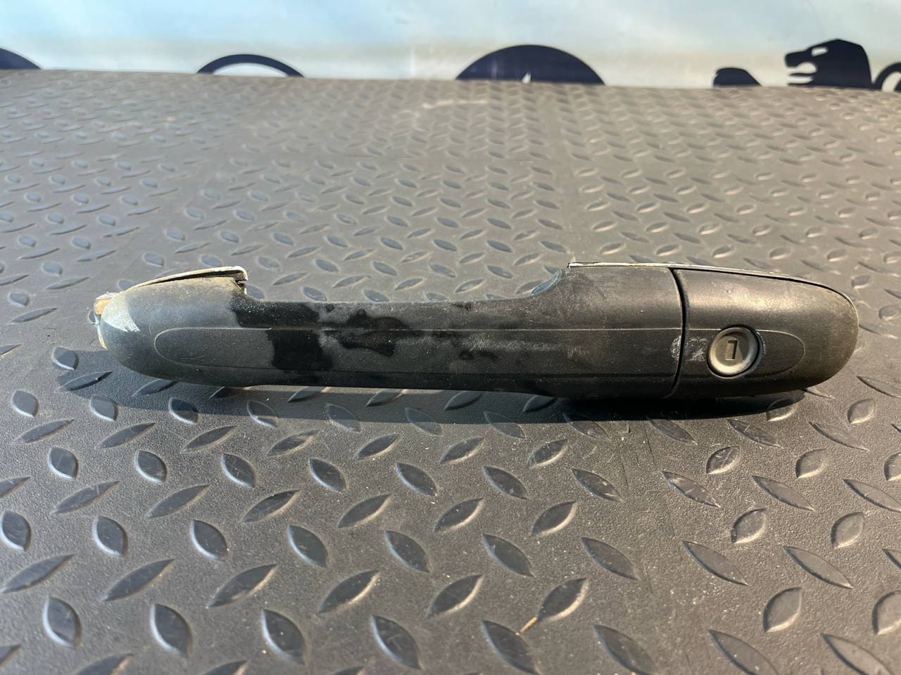 Ручка двери передняя правая Mercedes Vito/W639 2003-2014