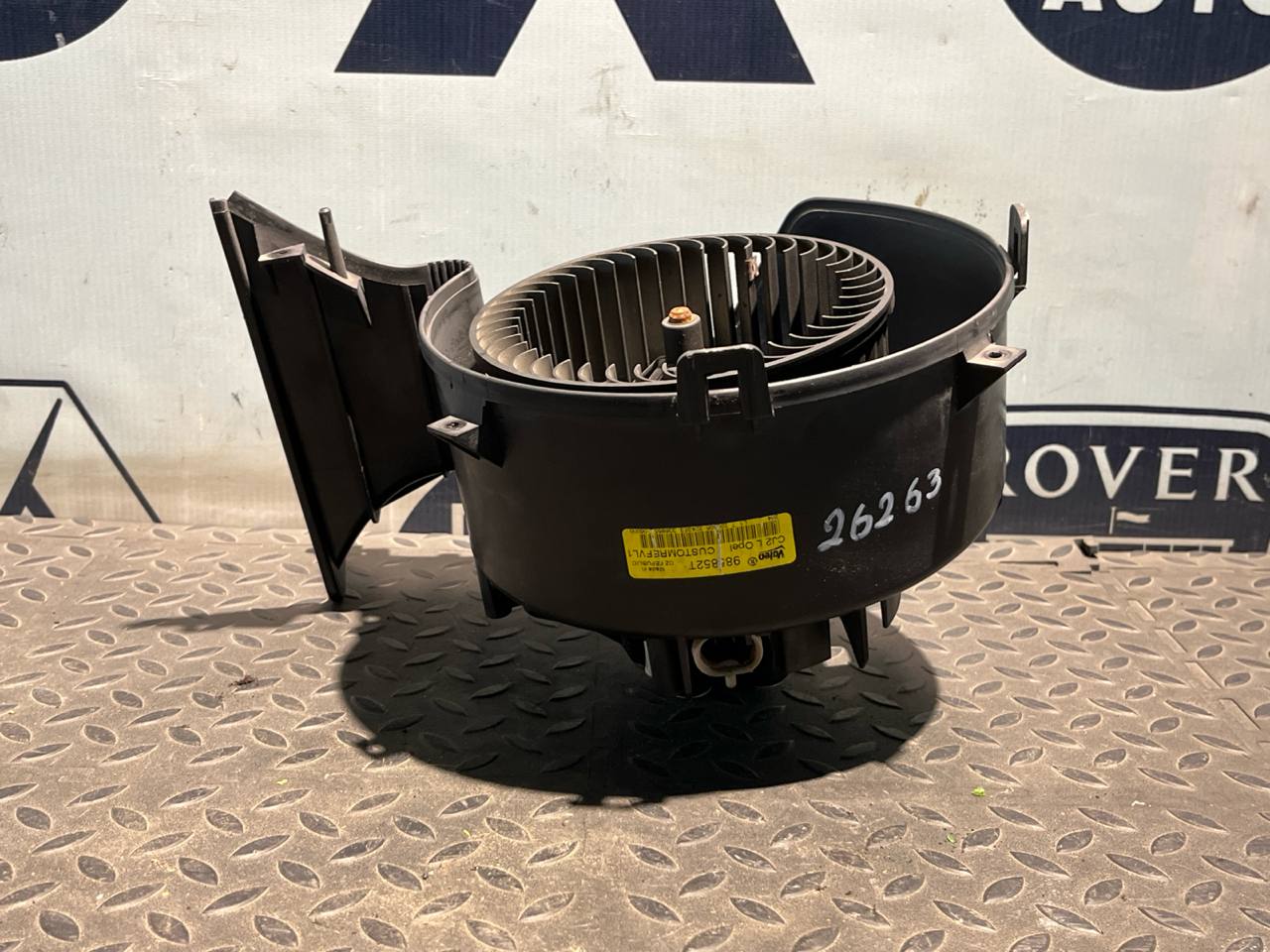 Моторчик отопителя Opel Signum 2003-2008