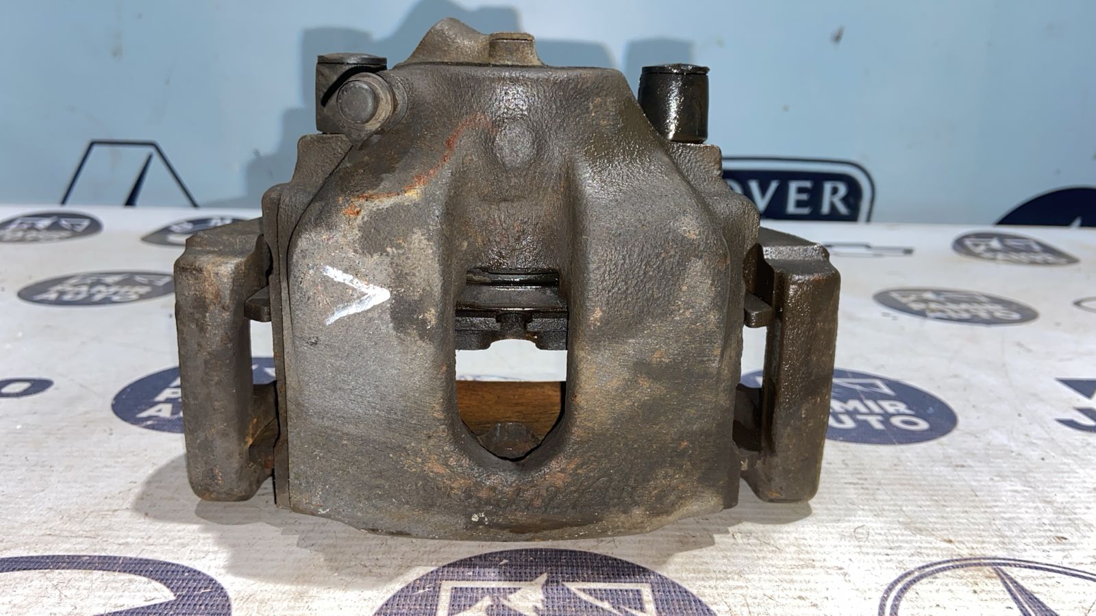 Суппорт передний левый BMW 3/E46 1998-2007