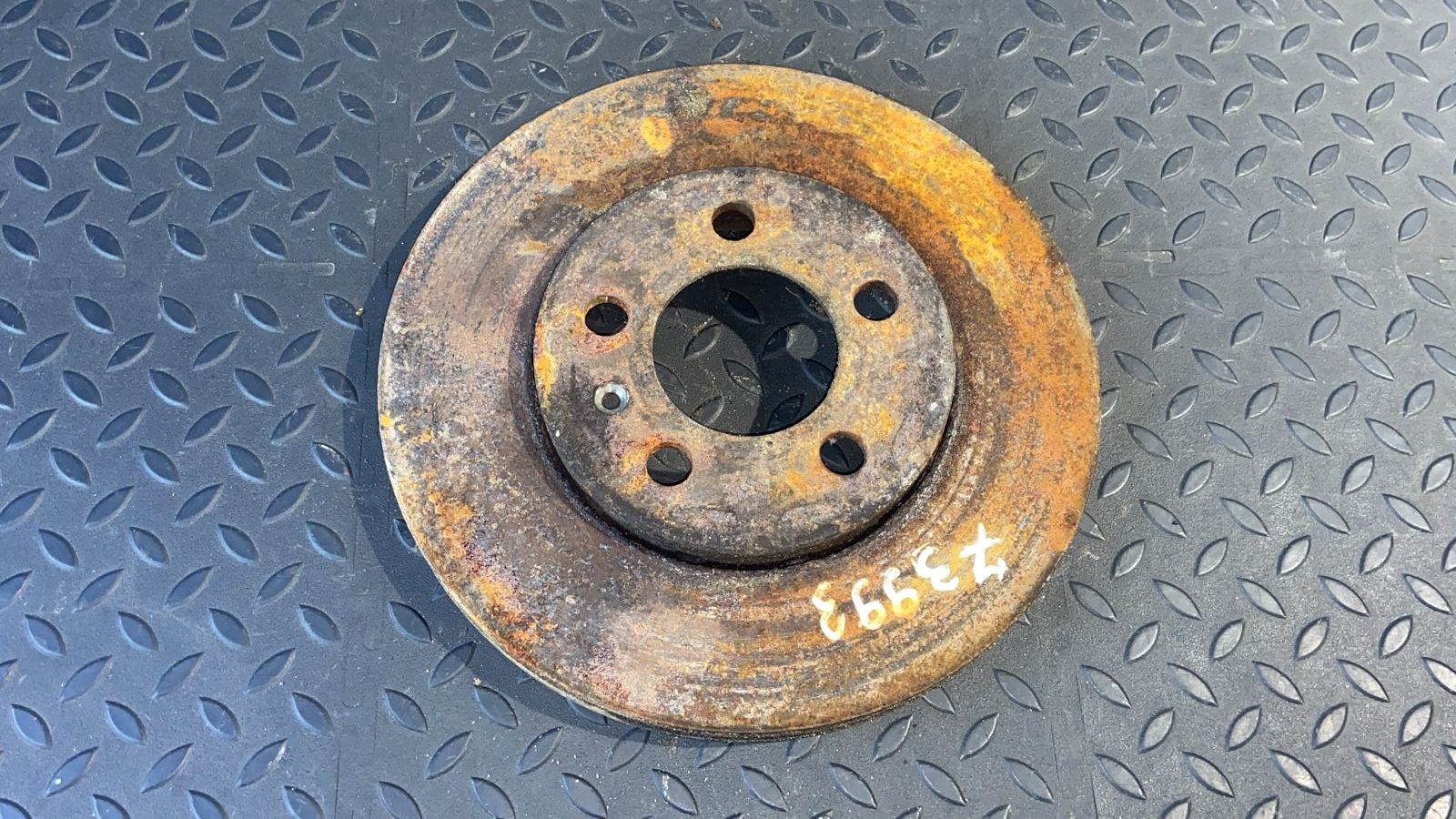 Диск тормозной передний Volkswagen Golf/4 1997-2006