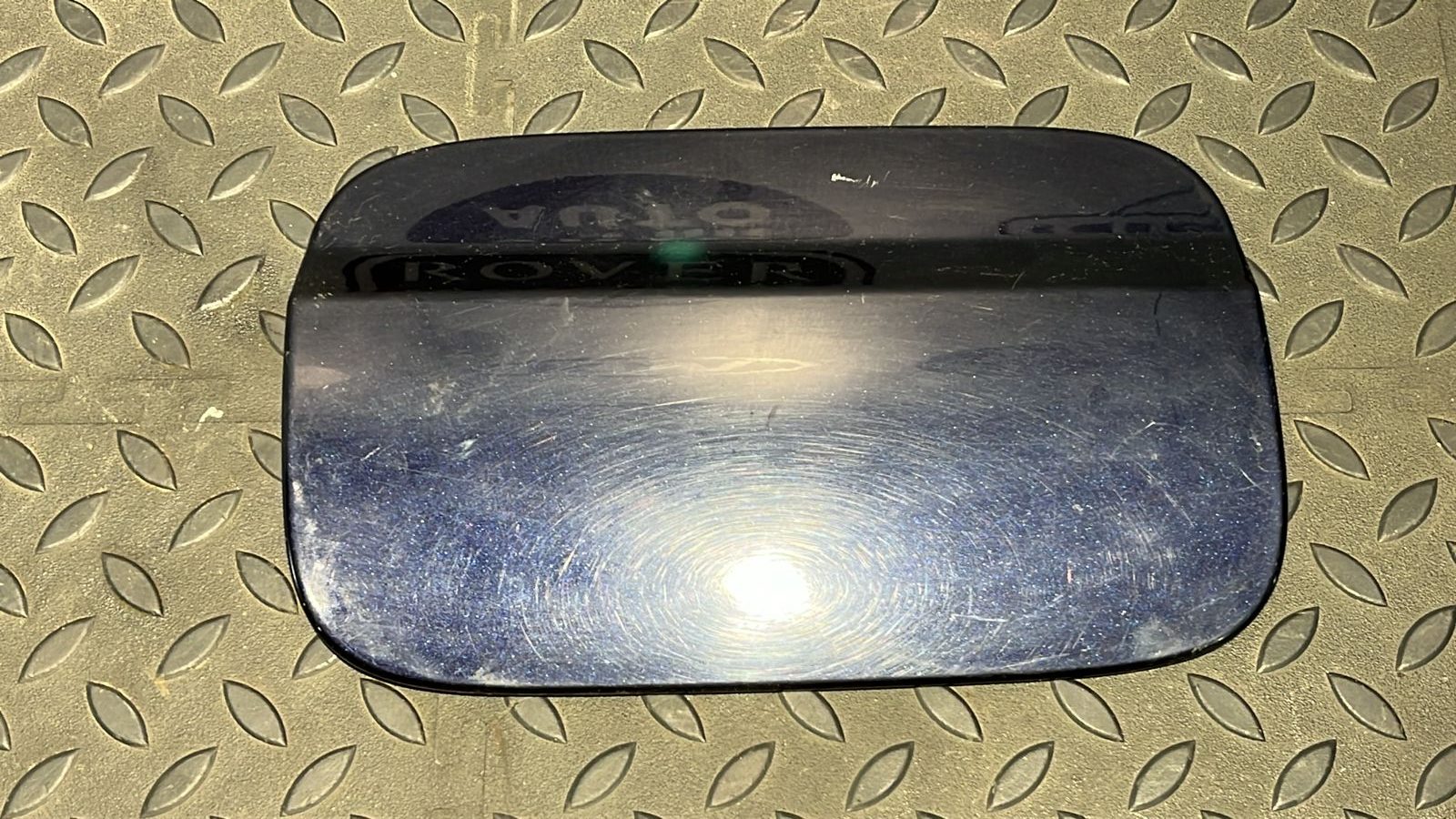 Лючок бензобака Mercedes C/W204 2006-2015