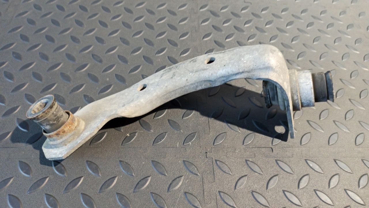 Кронштейн балки передний левый Renault Scenic/2 2003-2009