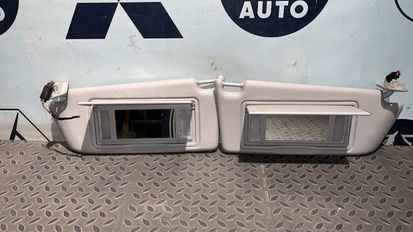 Козырек солнцезащитный Opel Astra/H 2004-2014