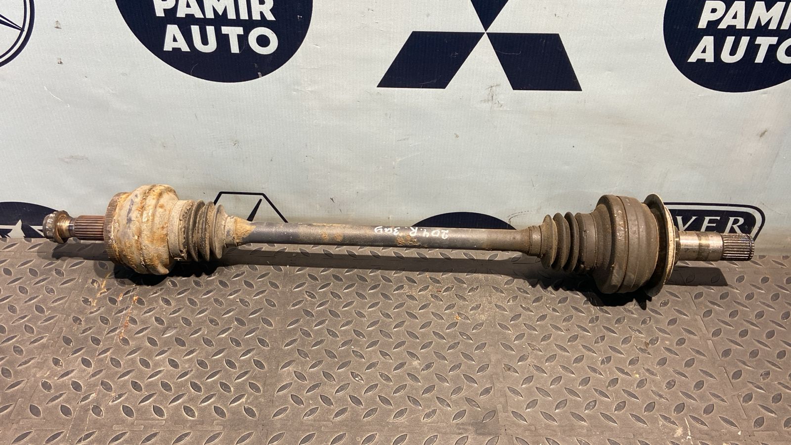 Полуось задняя Mercedes C/W204 2006-2015