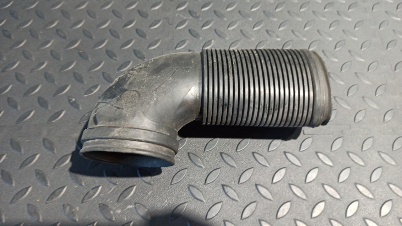 Воздуховод BMW 3/E46 1998-2007