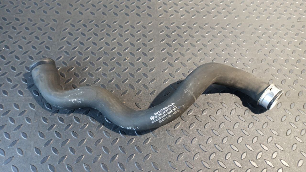 Патрубок ОЖ Mercedes E/W211 2002-2009