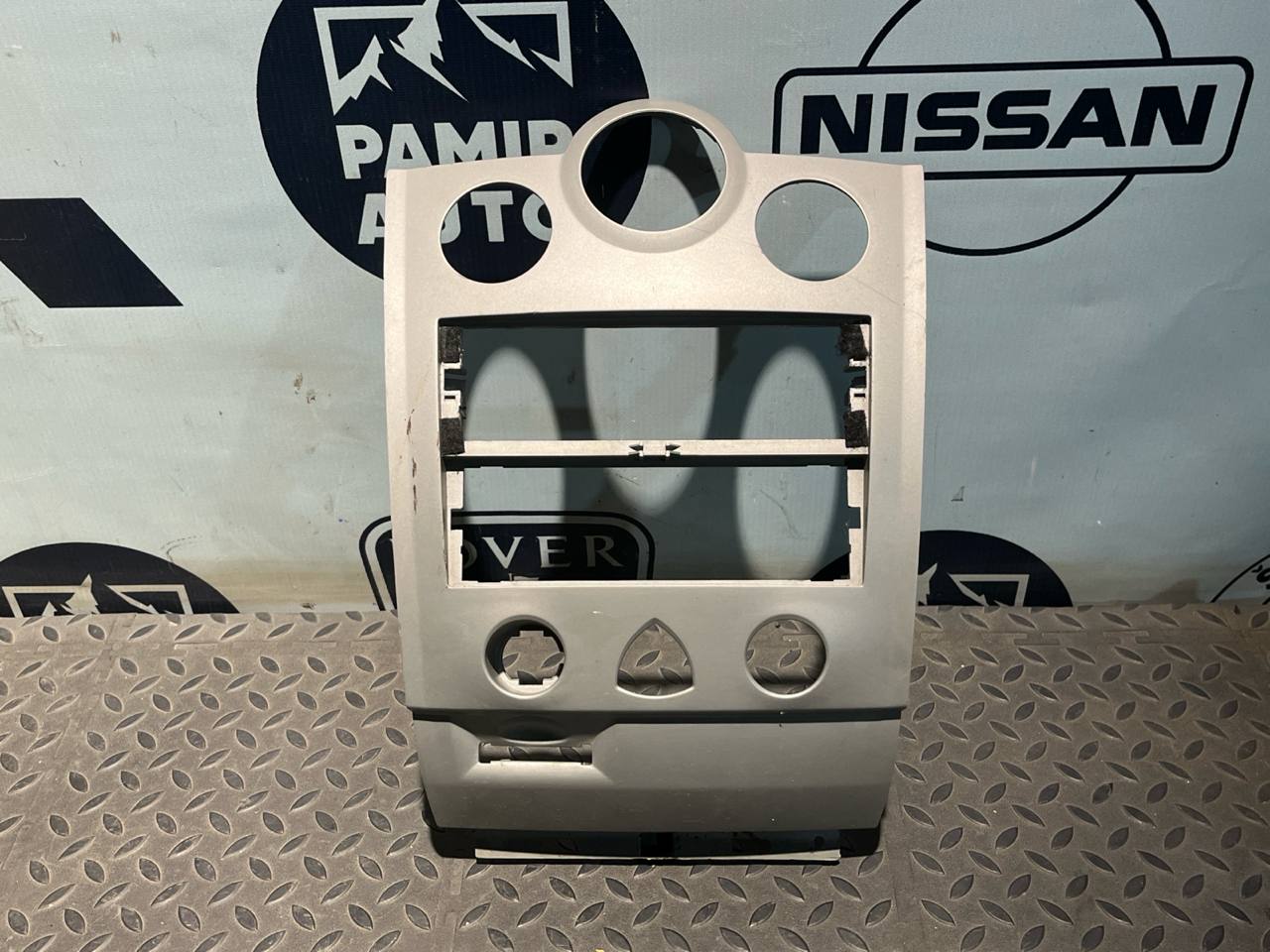 Накладка на торпедо Renault Megane/2 2002-2009