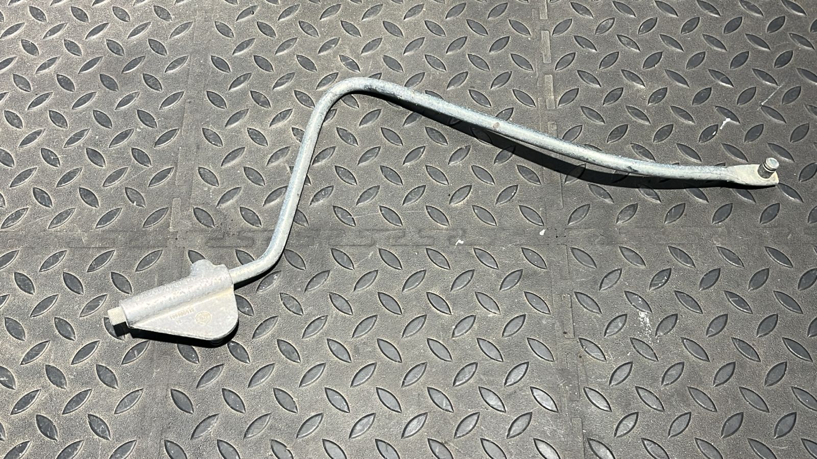 Тяга кулисы КПП Mercedes E/W211 2002-2009