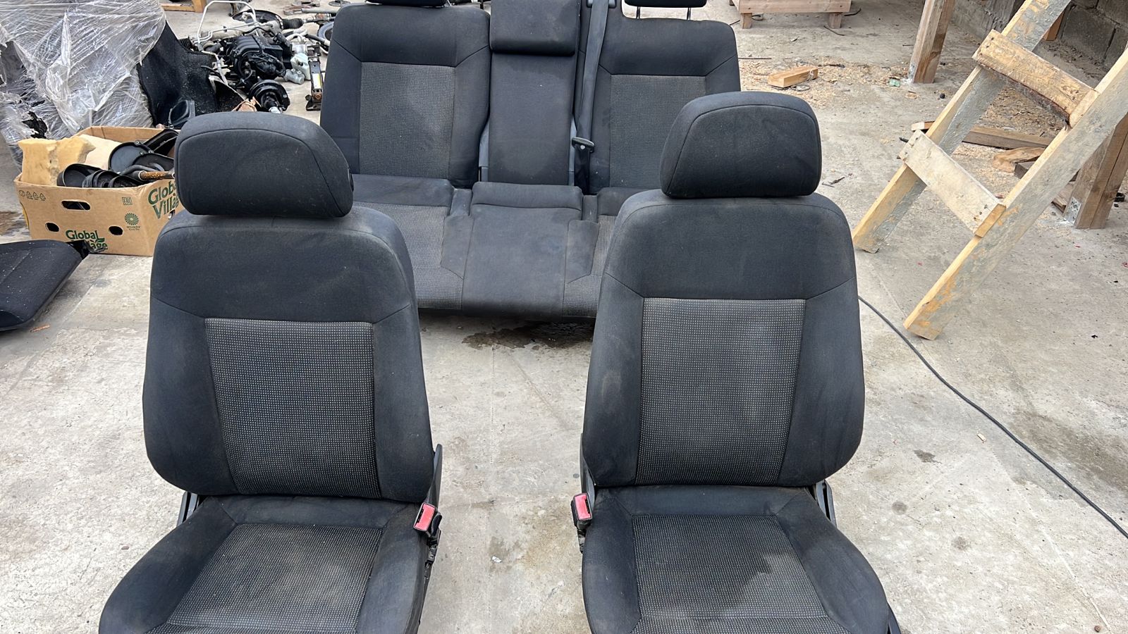 Сиденье (Комплект) Opel Zafira/B 2005-2014