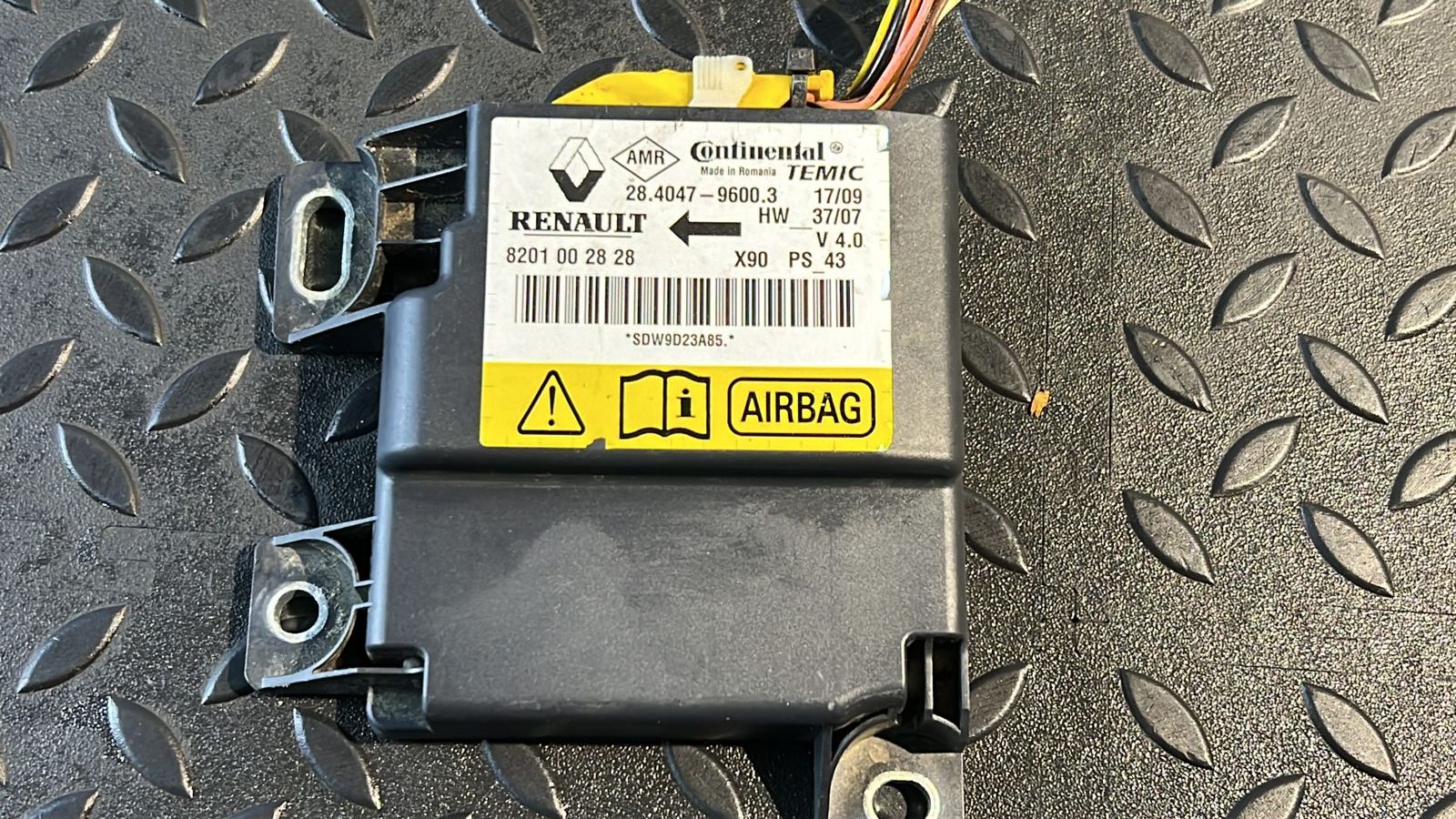 Блок управления AIR BAG Renault Sandero 2009-2014