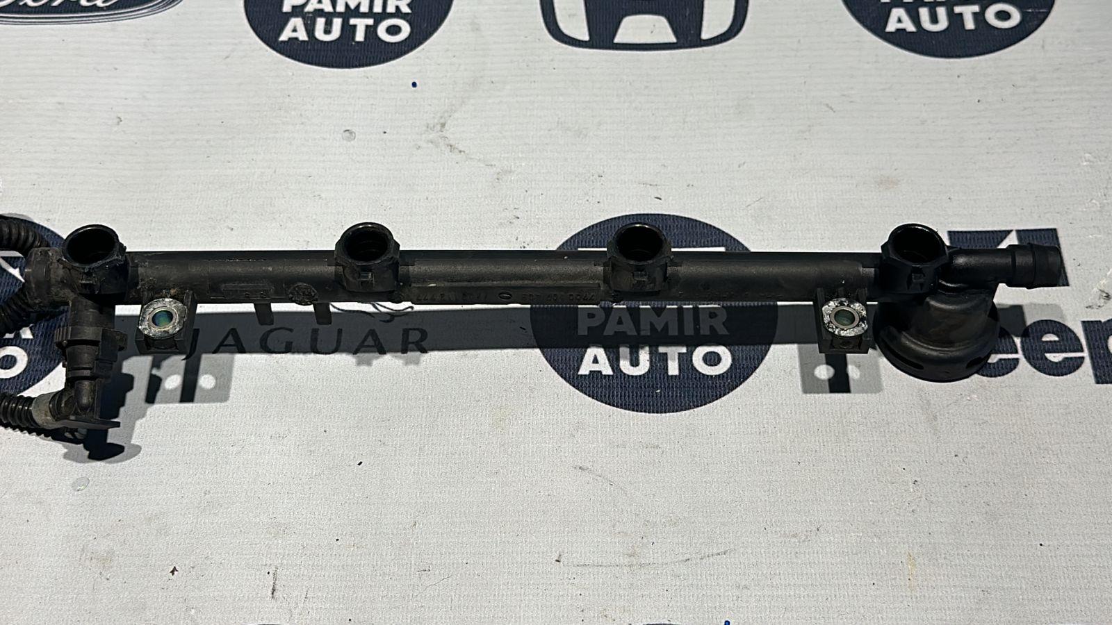 Рампа топливная Renault Scenic/2 2003-2009