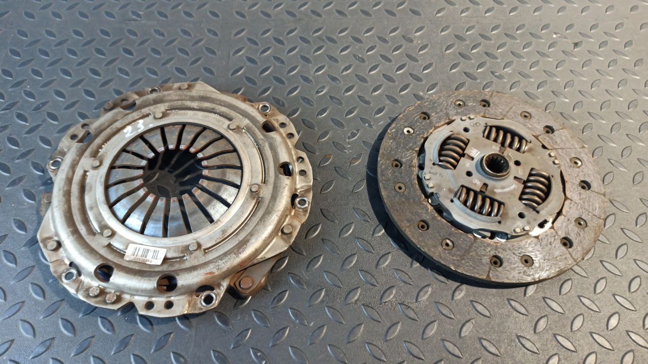 Сцепление (Комплект) Opel Astra/H 2004-2014