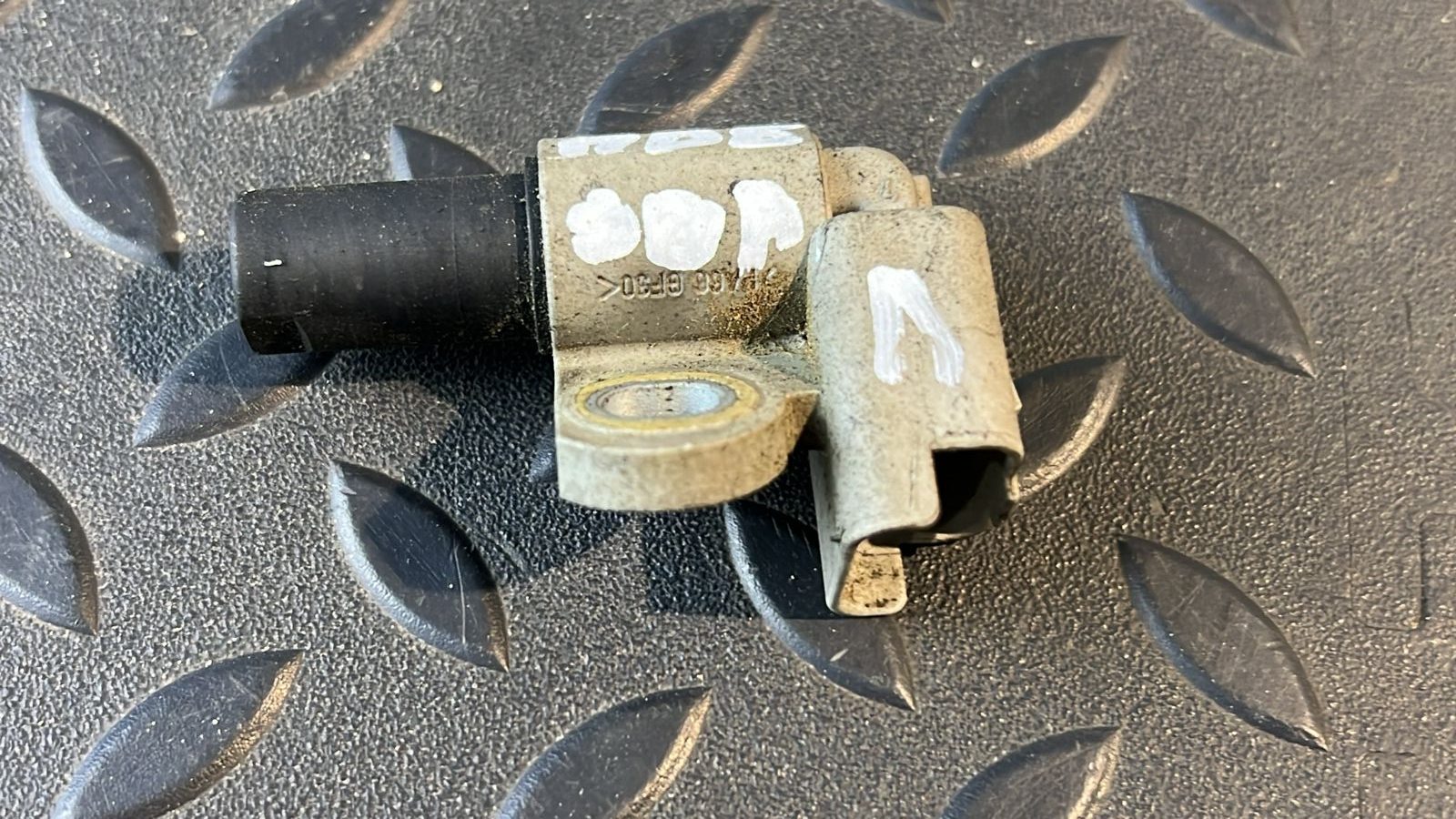 Датчик положения распредвала Ford Focus/2 2004-2011