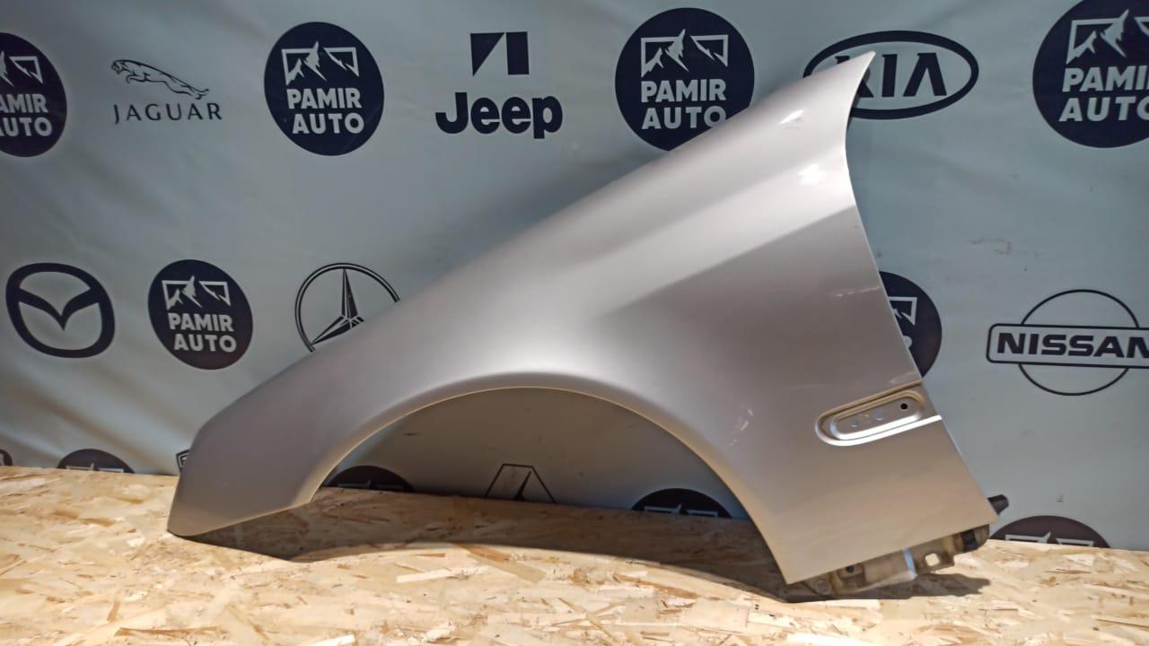 Крыло переднее левое Mercedes C/W203 2000-2008