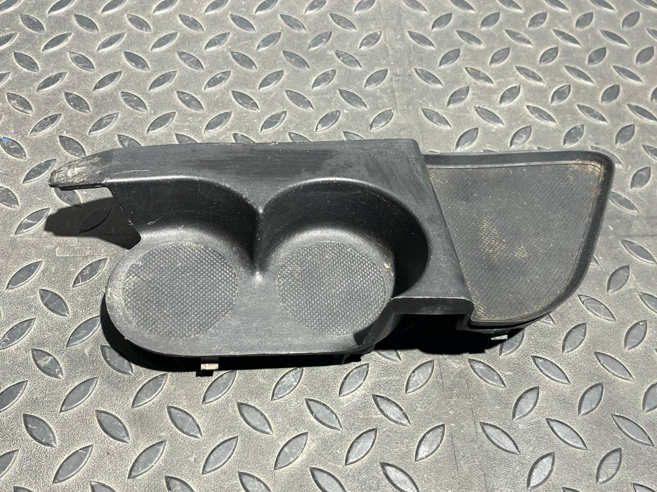 Подстаканник Peugeot 307 2001-2008