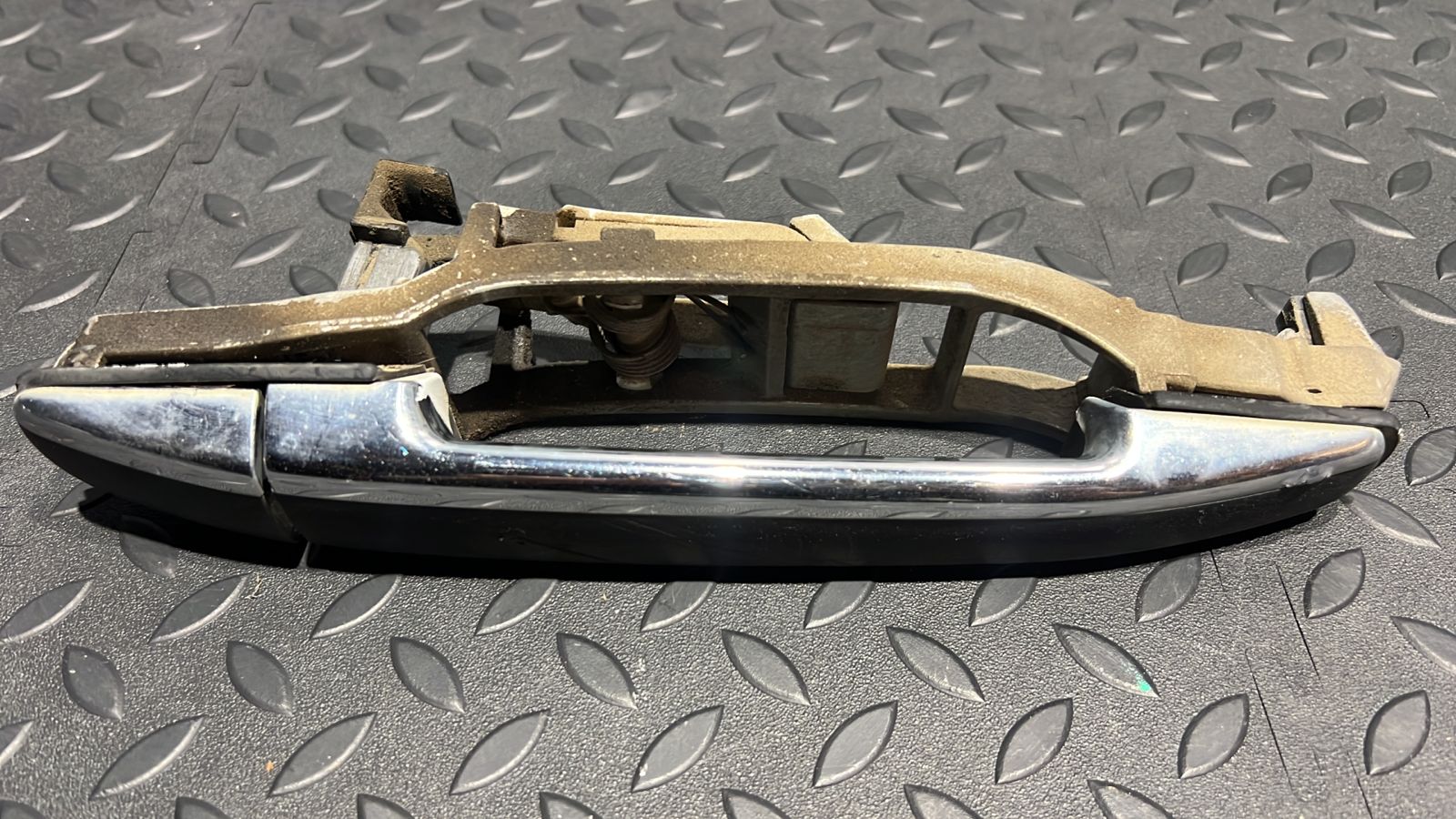 Ручка двери задняя правая Mercedes C/W202 1993-2001