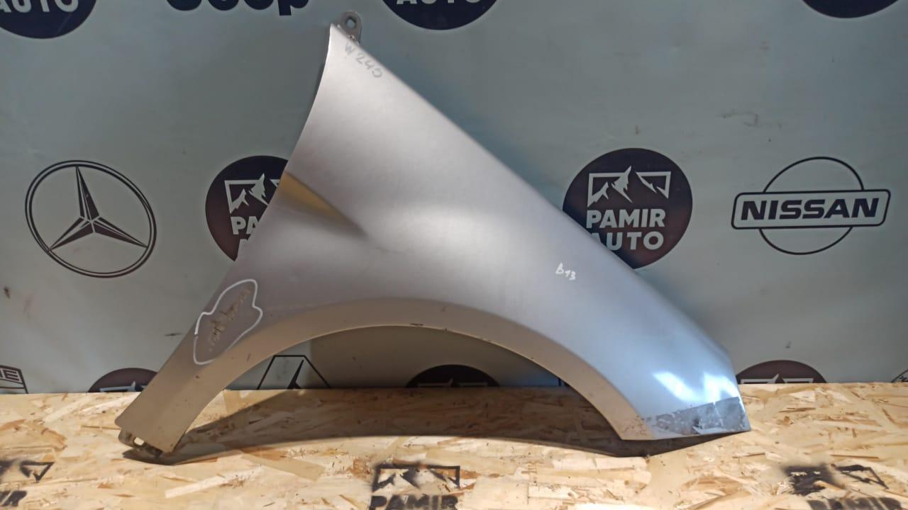 Крыло переднее правое Mercedes B/W245 2005-2011