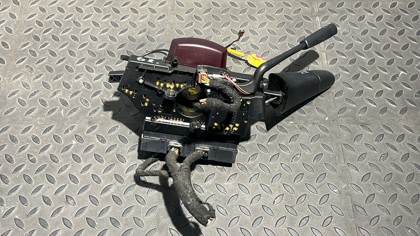 Переключатель подрулевой Mercedes M/W163 1997-2005