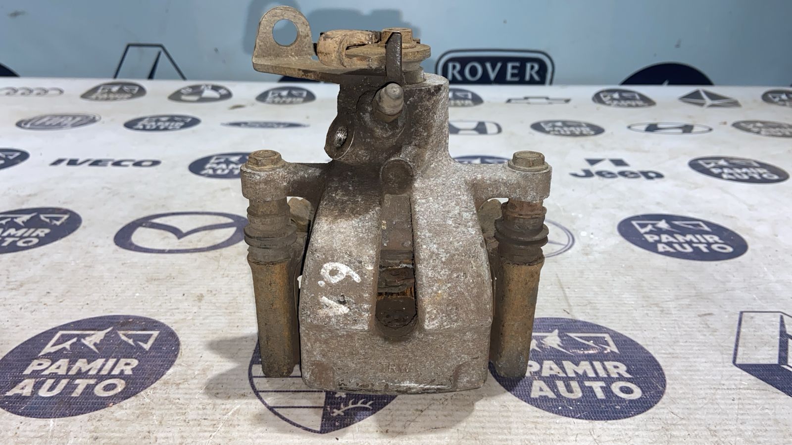 Суппорт задний левый Renault Scenic/2 2003-2009