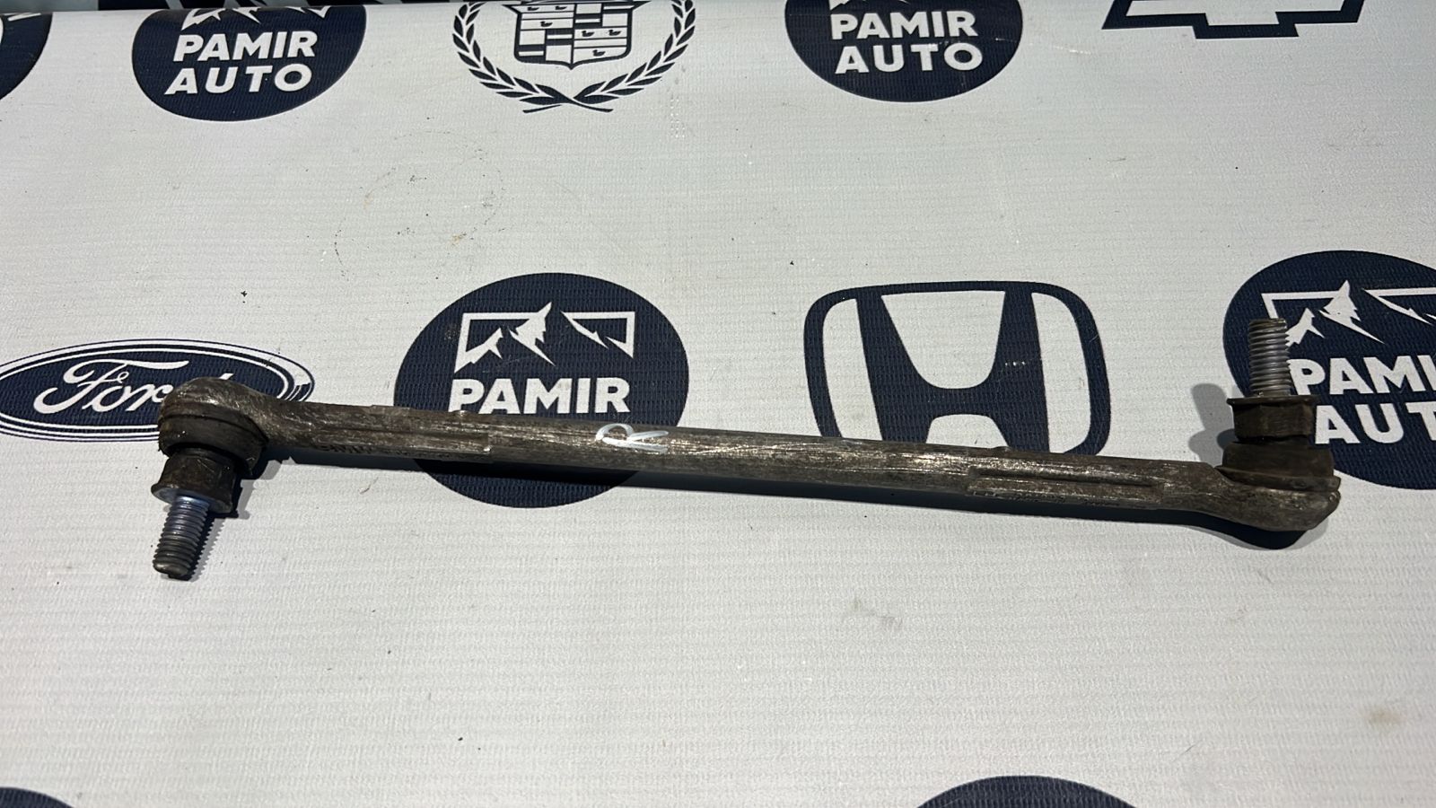 Стойка стабилизатора передняя левая BMW 1/E81/E82/E87/E88 2004-2011