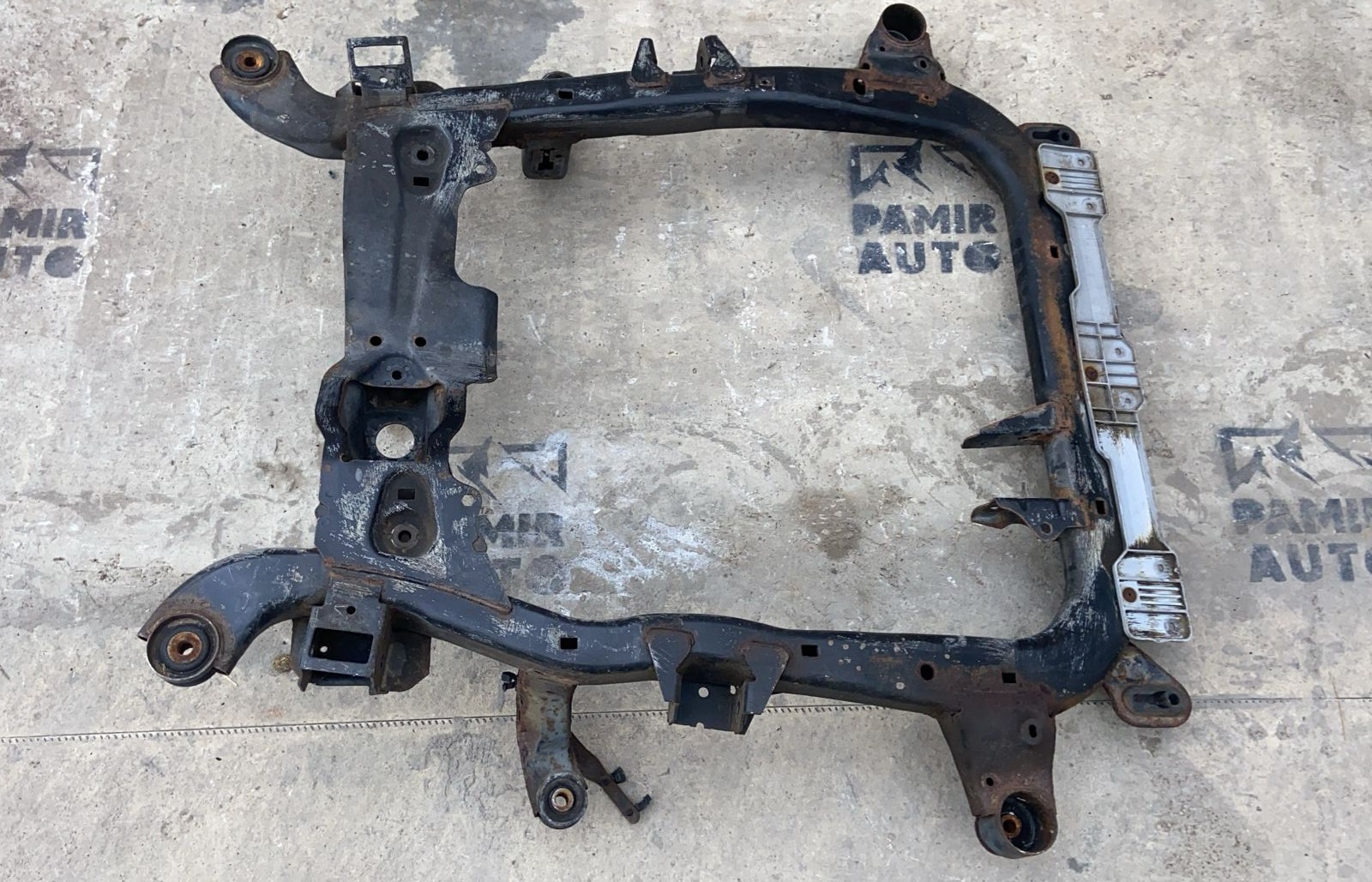 Балка передняя (Подрамник) Opel Zafira/B 2005-2014