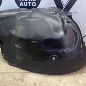 Локер (Подкрылок) передний правый Renault Scenic/2 2003-2009