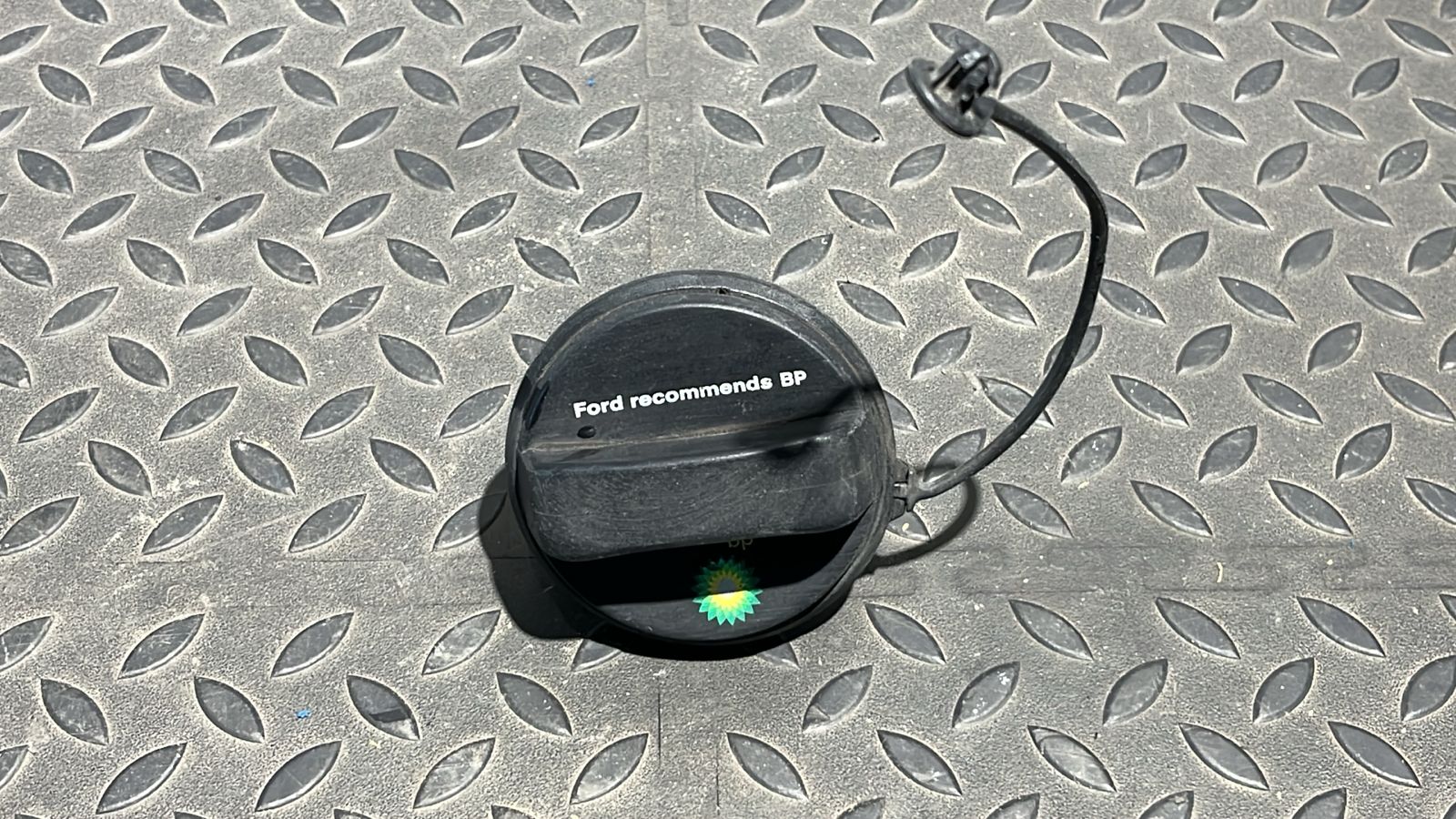 Крышка топливного бака Ford Focus/2 2004-2011