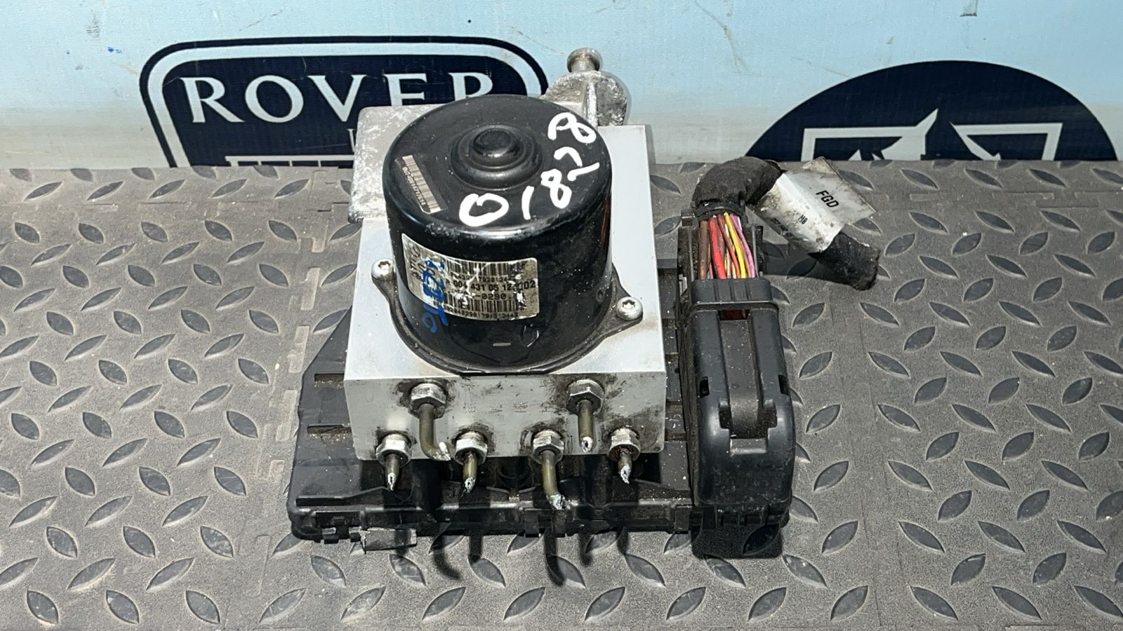 Блок ABS Mercedes C/W203 2000-2008