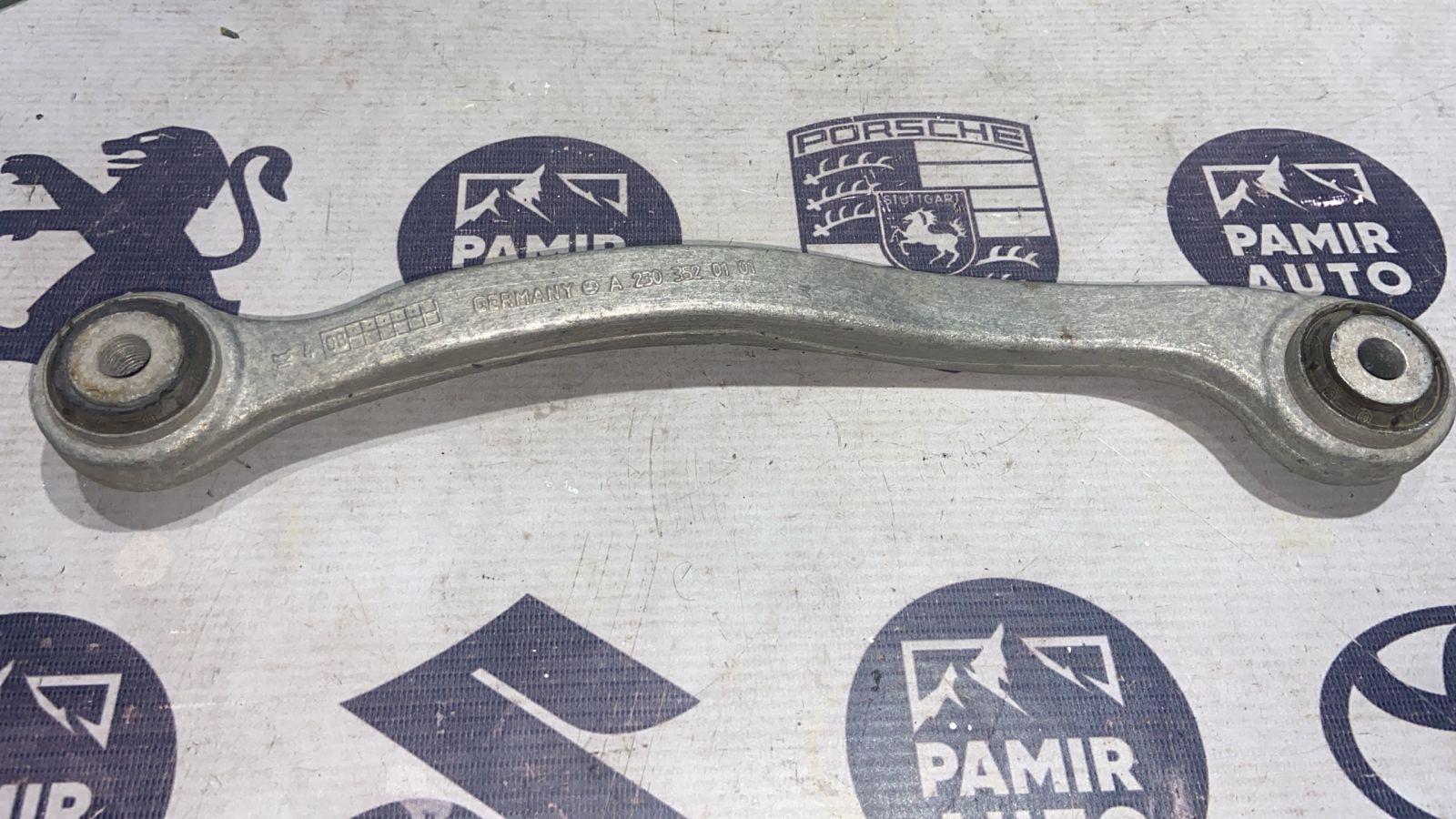 Рычаг задний правый Mercedes E/W211 2002-2009