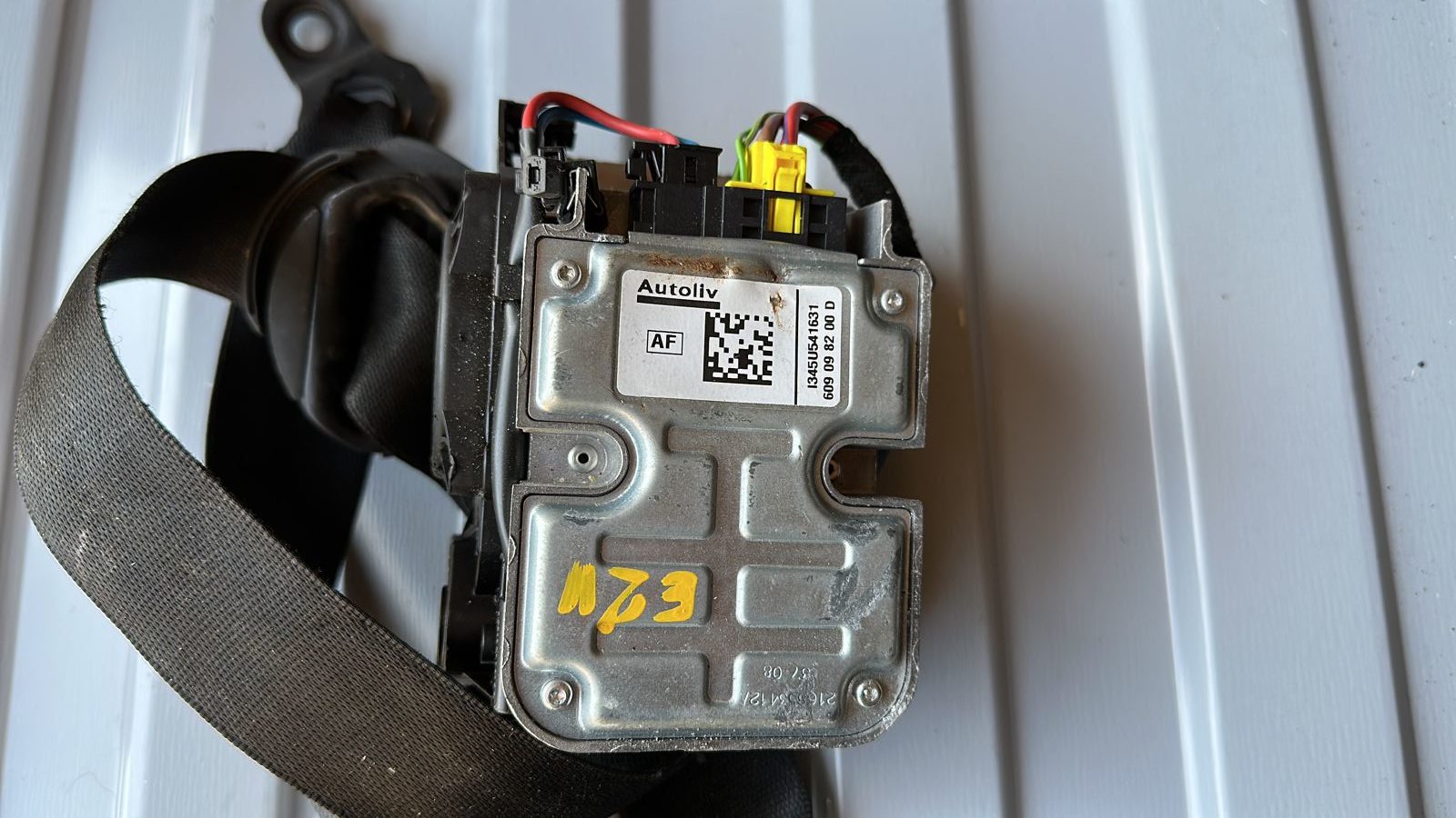 Ремень безопасности передний правый Mercedes E/W211 2002-2009