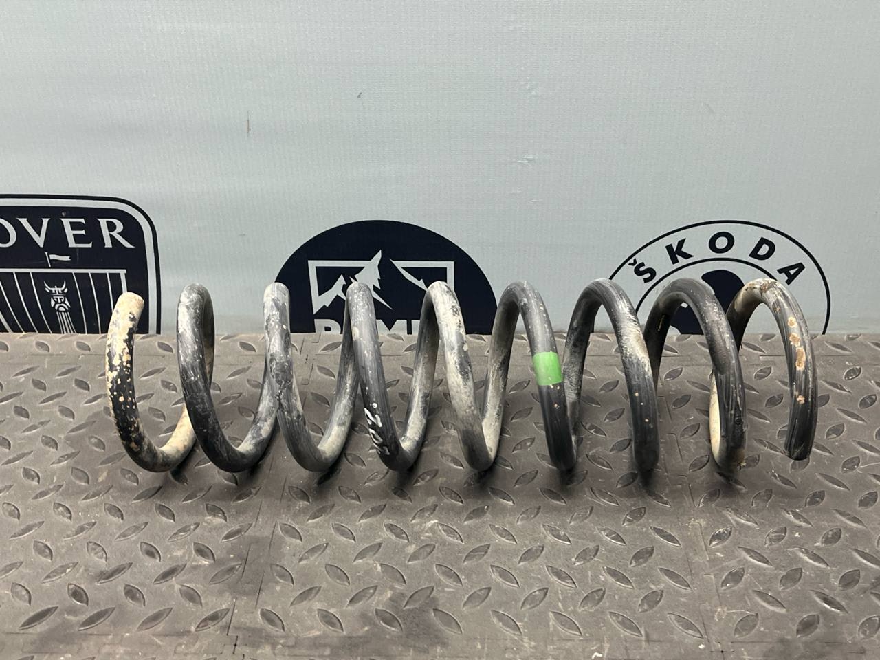 Пружина передняя Mercedes C/W202 1993-2001