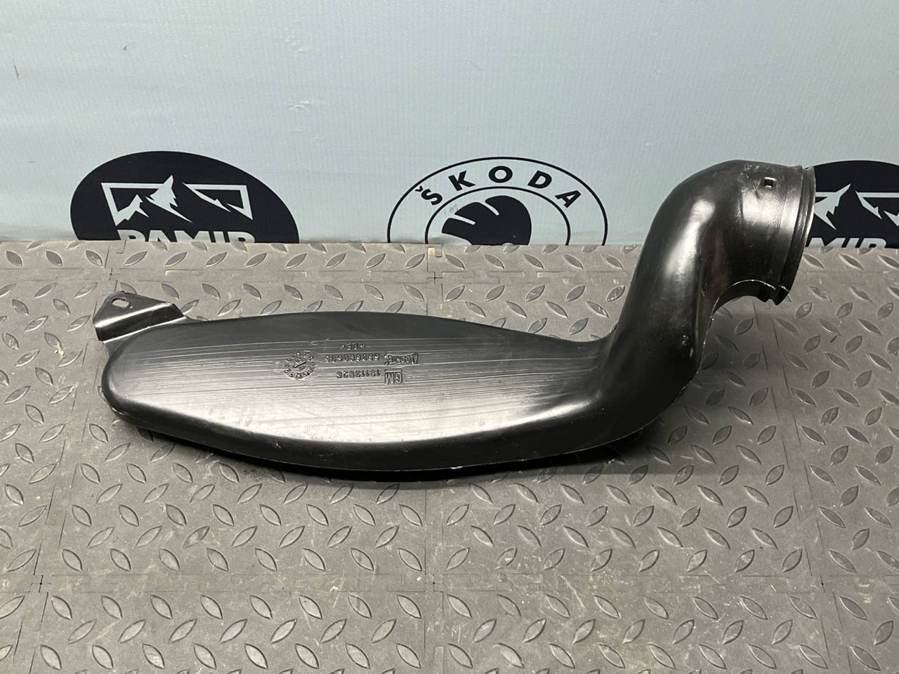 Воздуховод отопителя Opel Astra/H 2004-2014