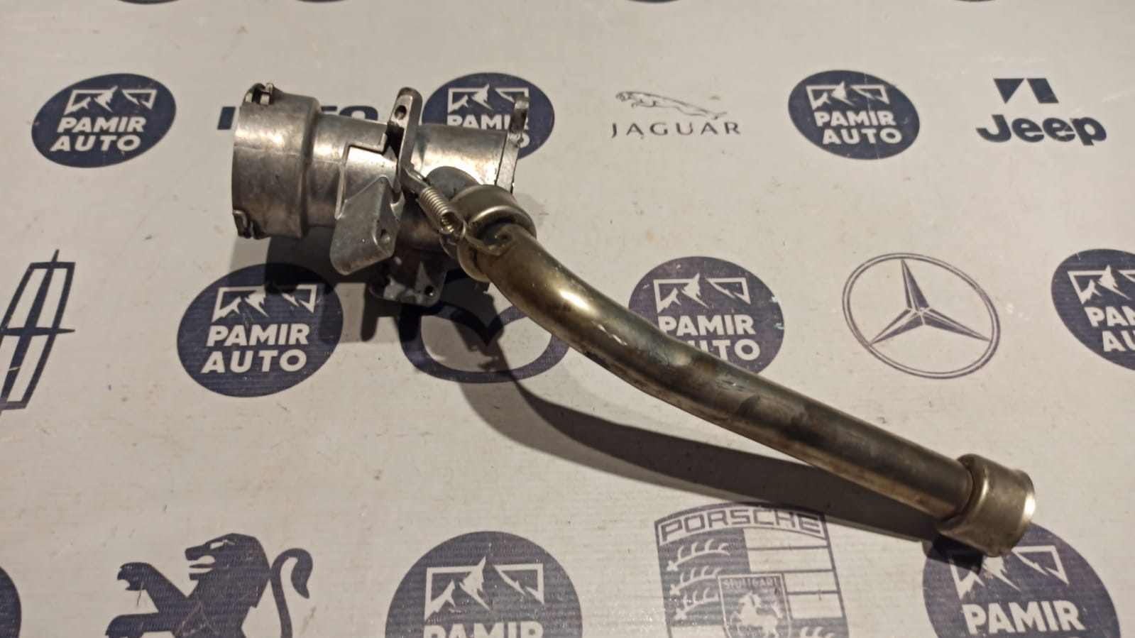 Трубка картерных газов Mercedes E/W211 2002-2009