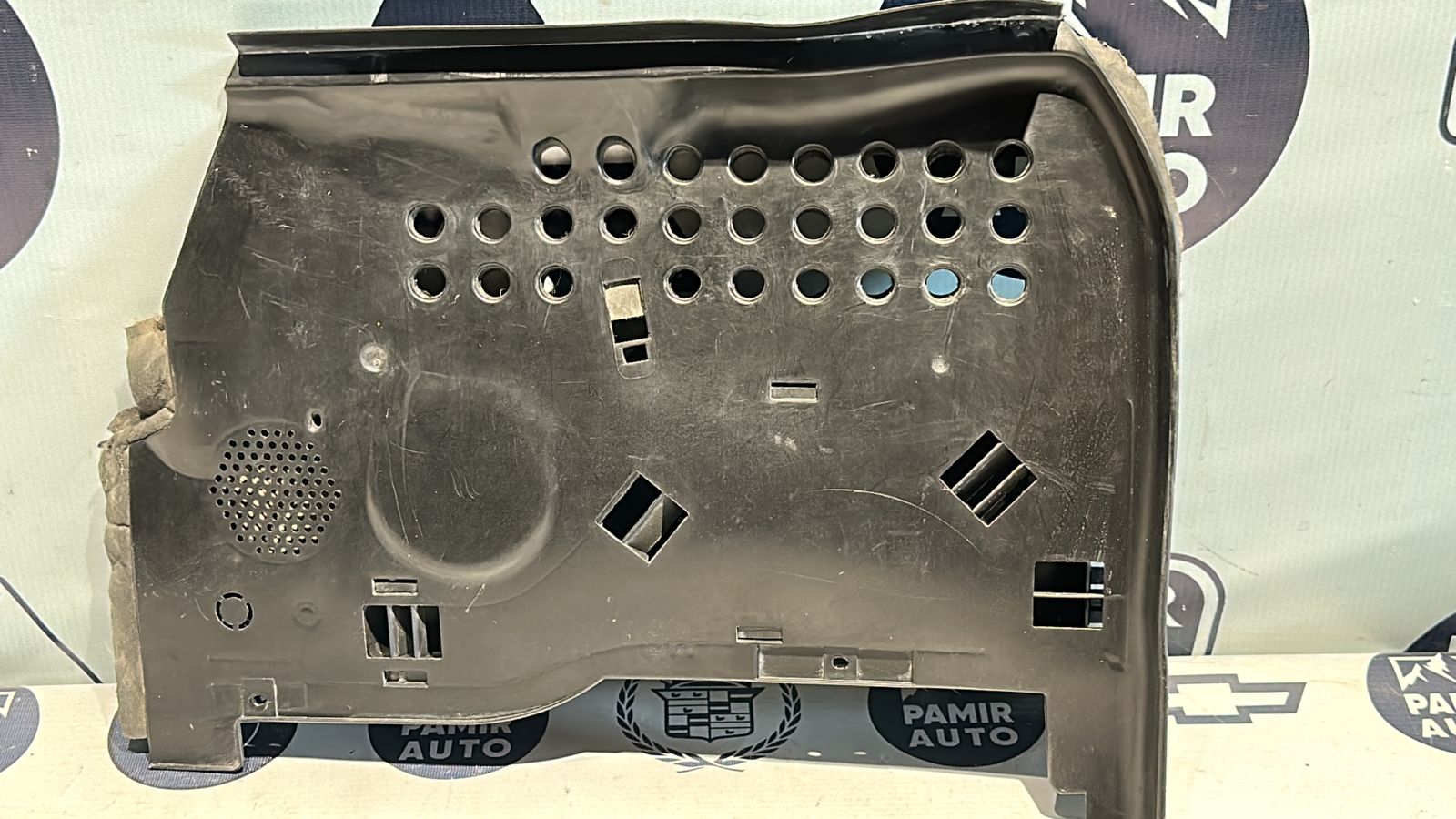 Накладка на торпедо левая Mercedes C/W203 2000-2008