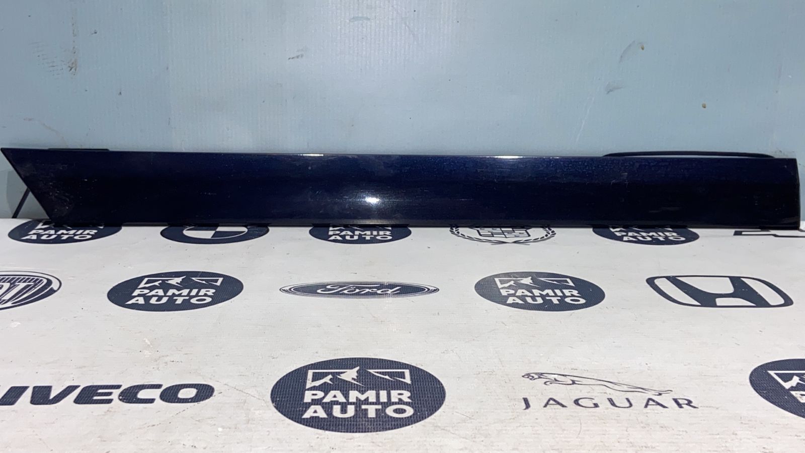 Молдинг двери задний правый Mercedes C/W203 2000-2008