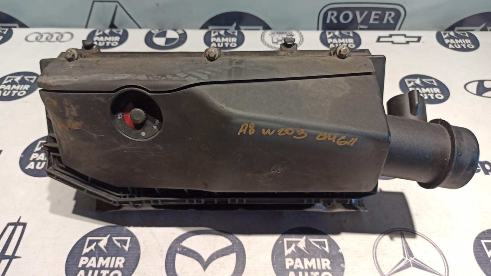 Корпус воздушного фильтра Mercedes C/W203 2000-2008