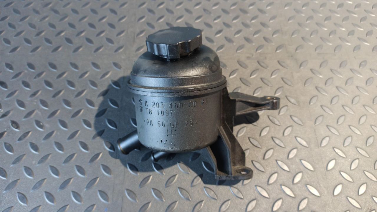 Бачок ГУР Mercedes E/W211 2002-2009