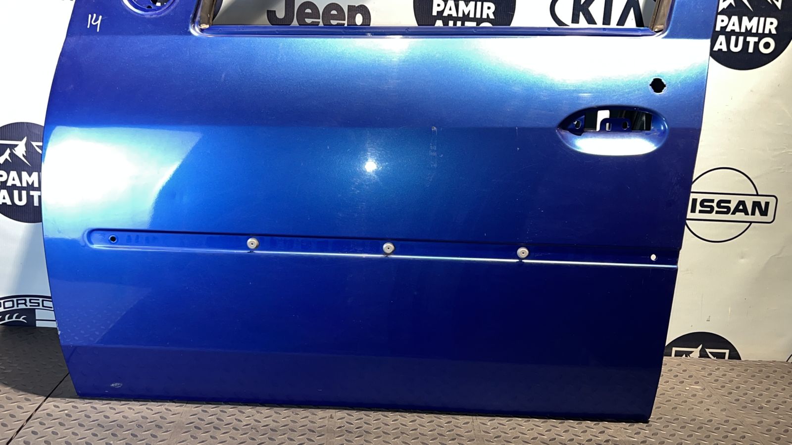 Дверь передняя левая Renault Logan 2004-2015