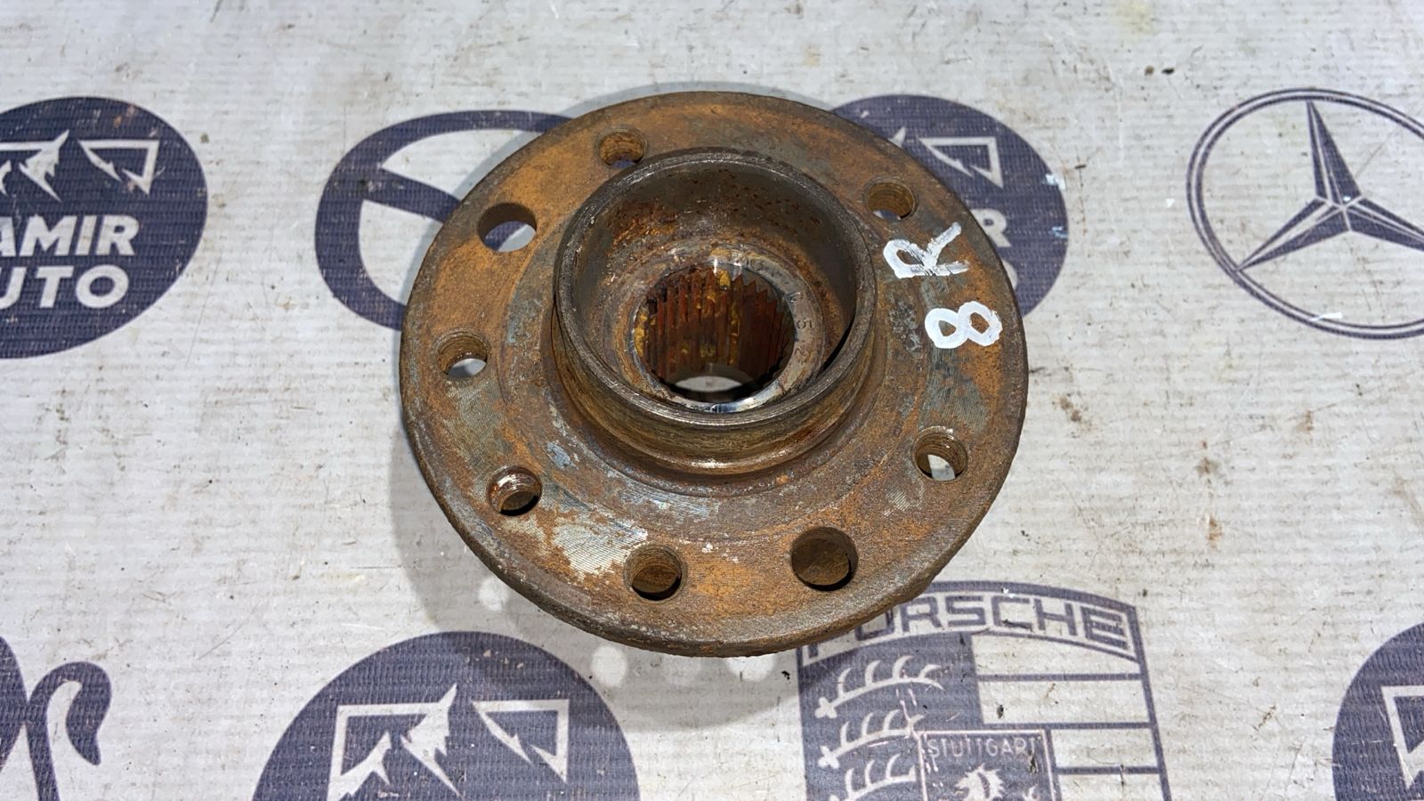 Ступица передняя Opel Zafira/B 2005-2014