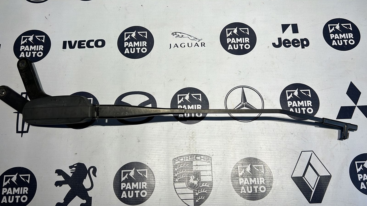 Поводок стеклоочистителя передний правый Ford C-Max 2003-2010