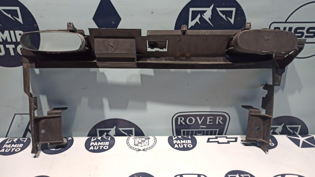 Воздуховод радиатора Mercedes C/W203 2000-2008