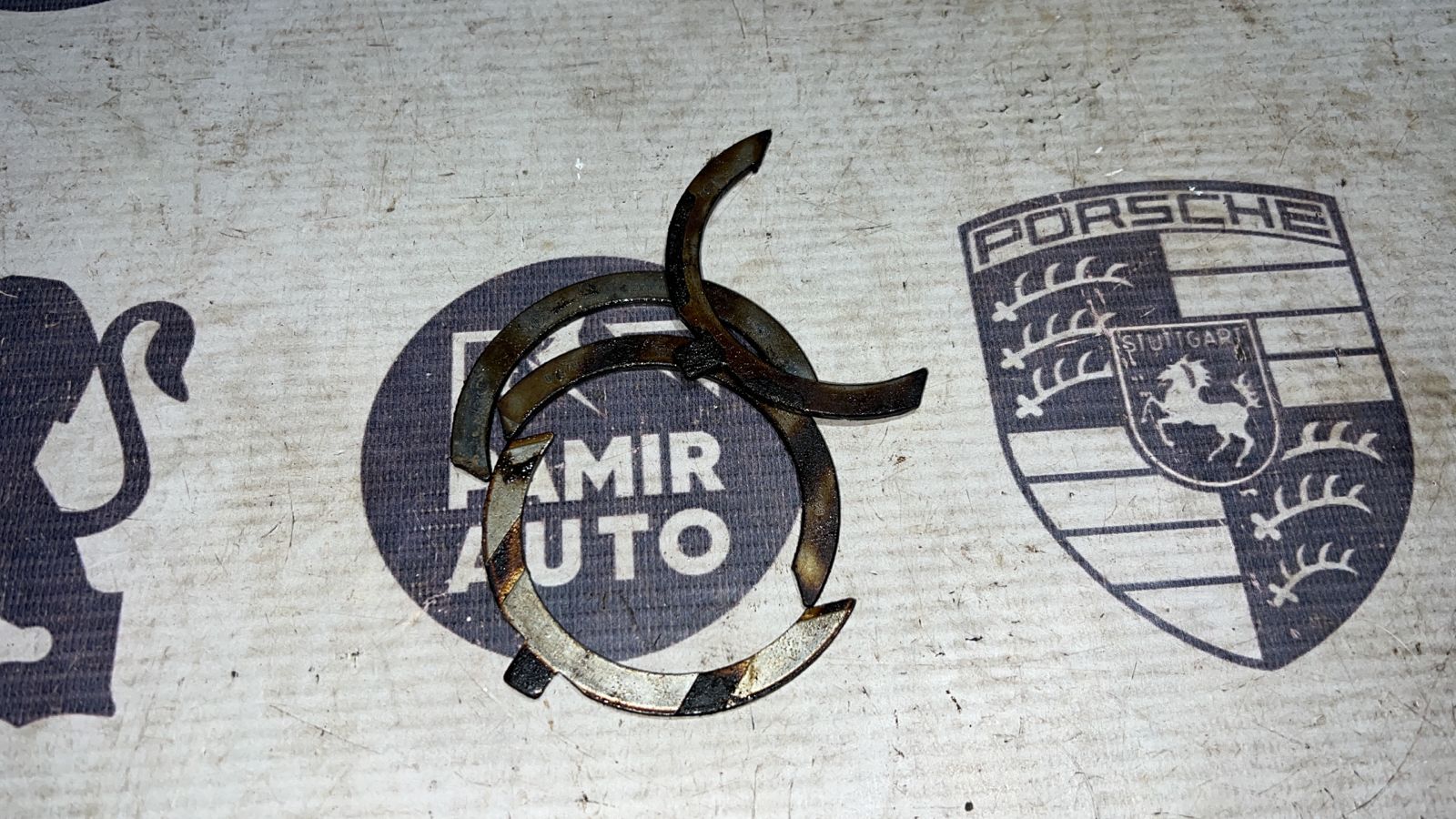 Полукольца коленвала Mercedes E/W211 2002-2009