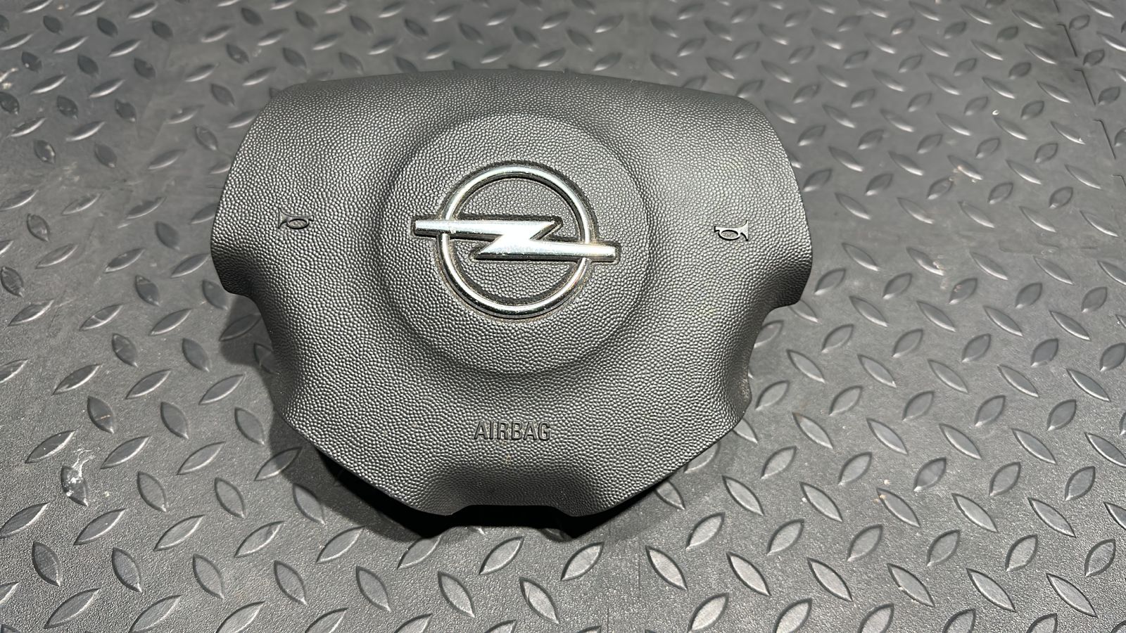 Подушка безопасности в руль Opel Vectra/C 2002-2008