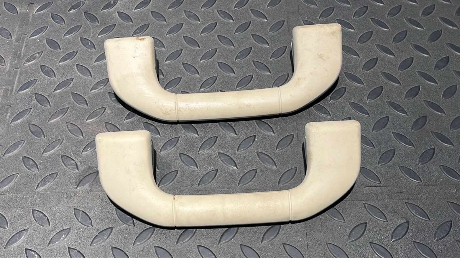 Ручка потолочная Mercedes C/W204 2006-2015