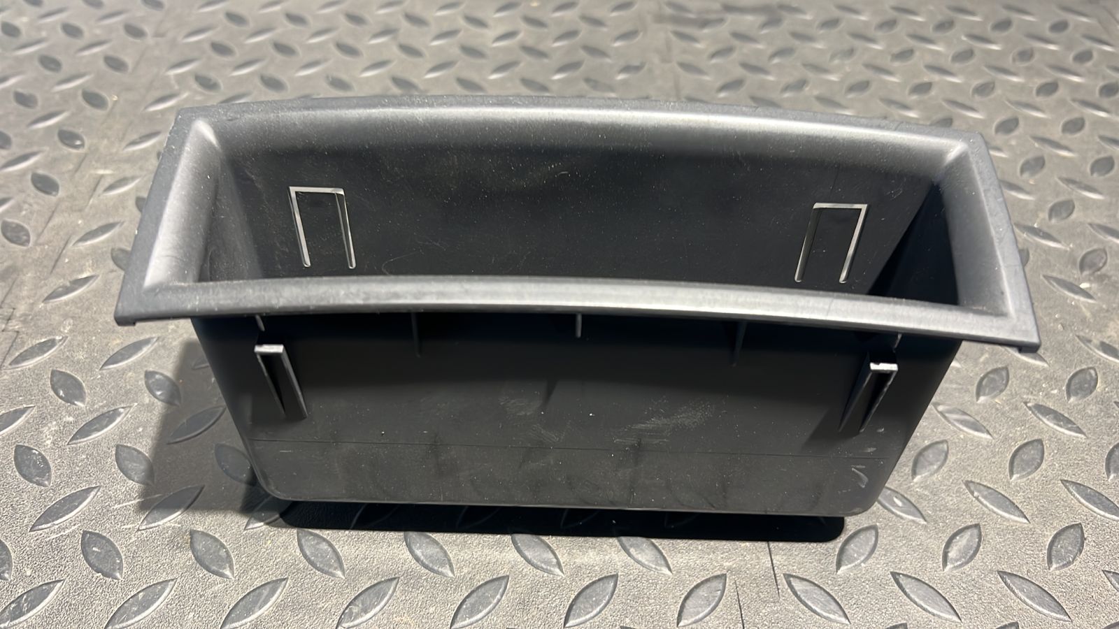 Бардачок Renault Megane/2 2002-2009